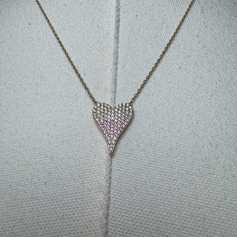 Delicate Pink Gradient Heart Pendant Necklace - Women's Jewelry